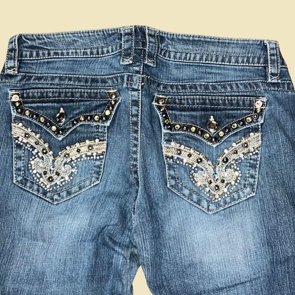 Celleo Mid Rise Embellished Jeans Size 13 31x32 162 - Picture 6 of 7